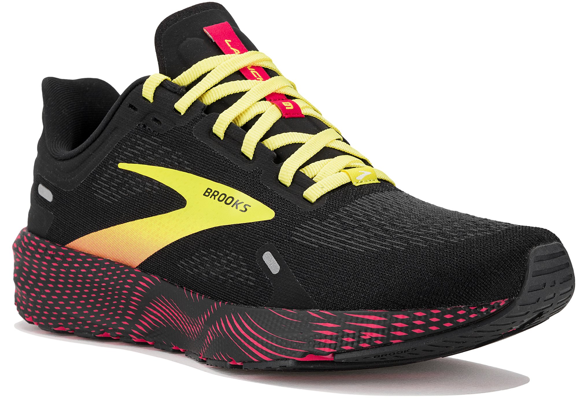 brooks launch 9